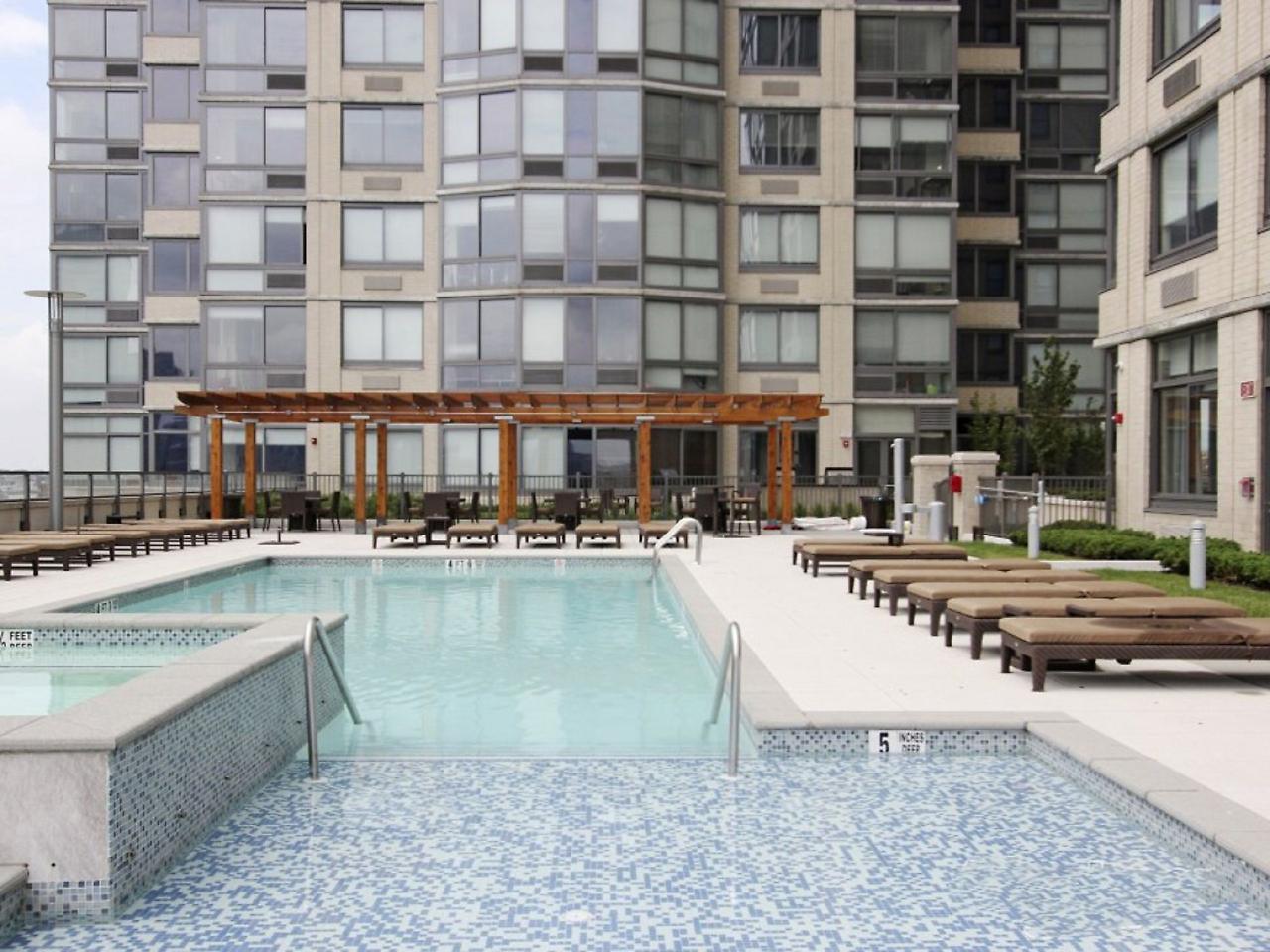 Global Luxury Suites At Metropolitan Jersey City Zewnętrze zdjęcie